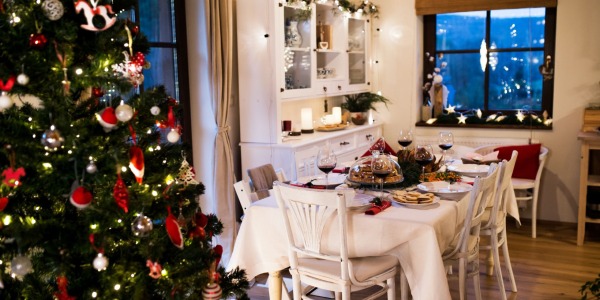 Muebles de Comedor Perfectos para Celebrar una Cena Navideña en Casa