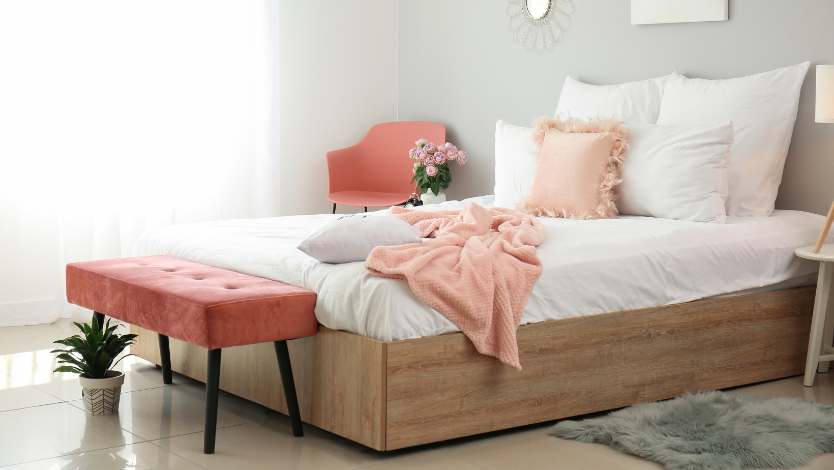 Consejos para organizar tu dormitorio con un canapé | Oportunissimo